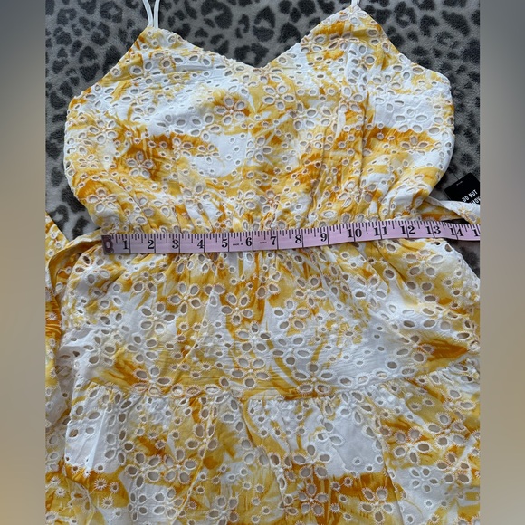 Express Printed Eyelet Mini Dress in Yellow Tie Dye Size Small Women’s - Picture 13 of 15